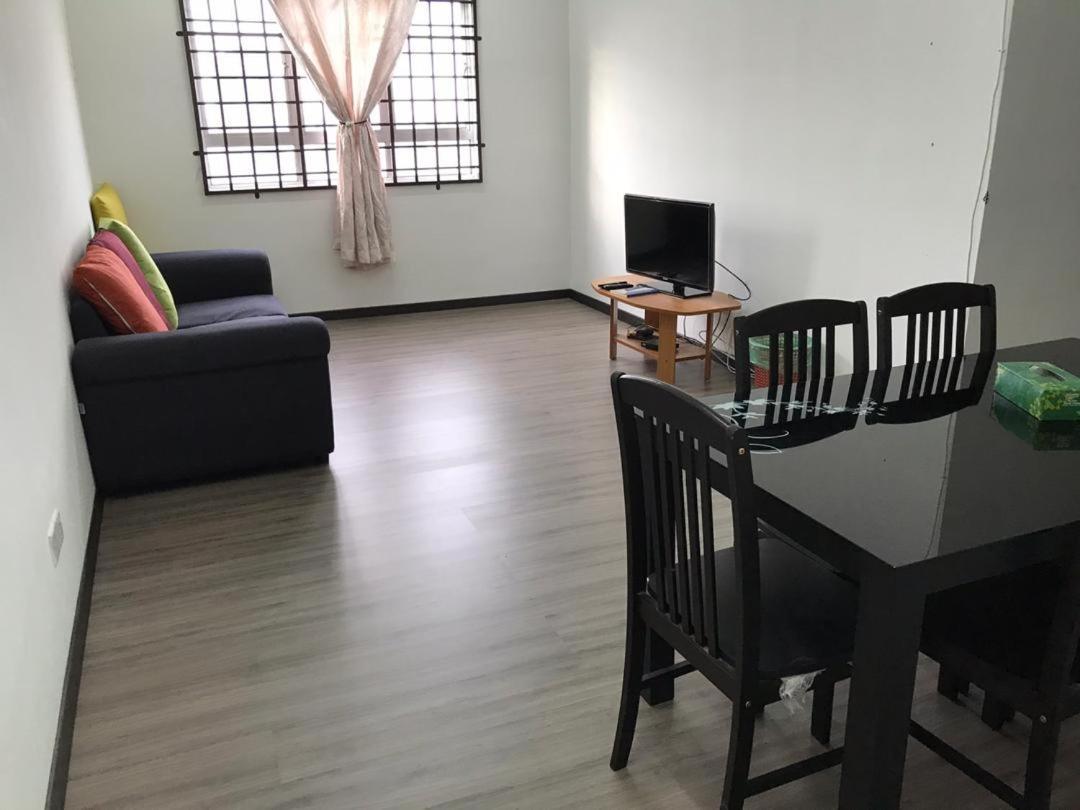 Homestay Hani Kuala Terengganu Luaran gambar